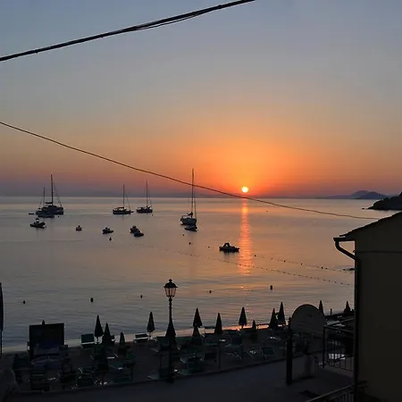 Oda ve Kahvaltı Dei Limoni